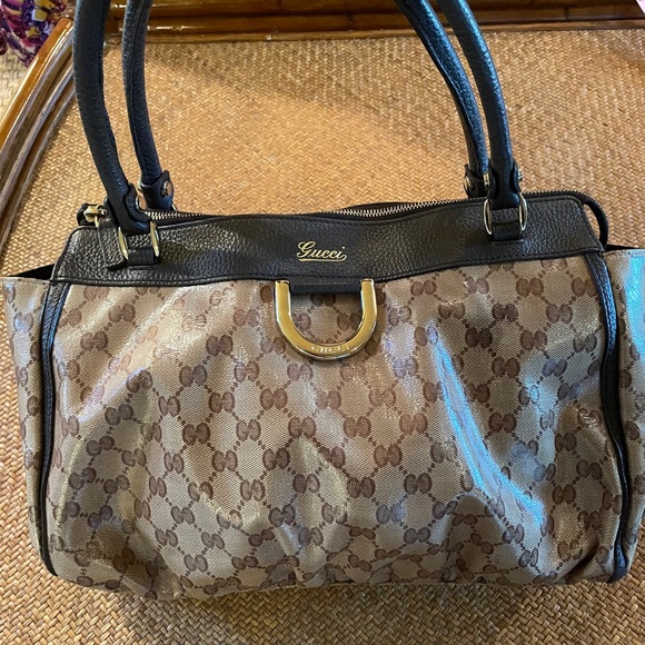 AUTHENTIC GUCCI BAG - Picture 6 of 9